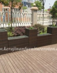 Furniture rotan jepara Vas bunga rotan bergaya minimalis milenium