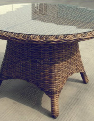 Meja rotan raflesia 1