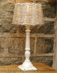 Lampu meja minimalis furniture rotan modern